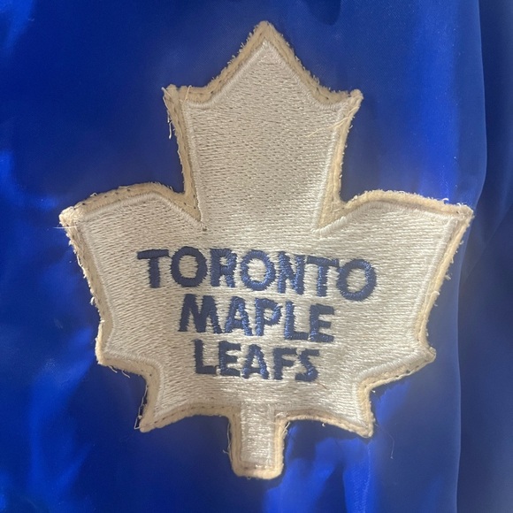 Vintage (~1980) Toronto Maple leafs Bomber Jacket - Picture 2 of 13